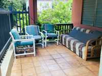House 2562563574