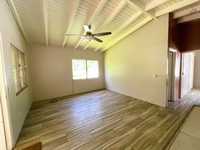 House 2562563580