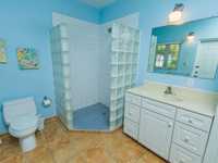 House 2564622026