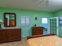 House 2564622056