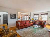 House 2564200685