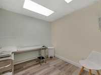 House 2579590909