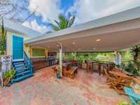 House 2573945681