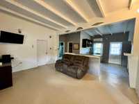 House 2575963526