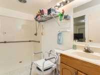 House 2577011231