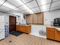 House 2583819870