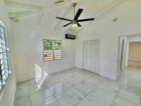 House 2585717157