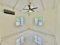 House 2585717166