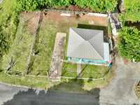 House 2585717173