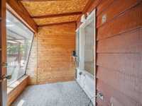 House 2593984327