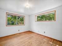 House 2593984355