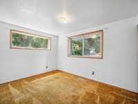 House 2593984361
