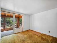 House 2593984349