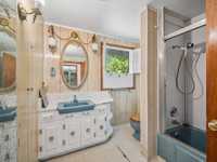House 2593984343