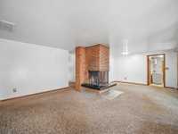 House 2593984301