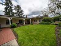 House 2584873924