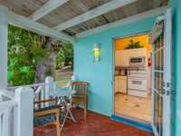 House 2690981812