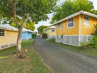 House 2690981940