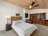 House 2871912152