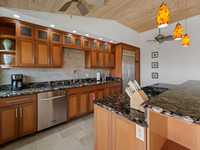 House 2871911809
