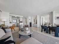 House 2593223894
