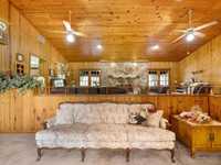House 2614148619