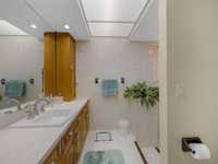 House 2614148880