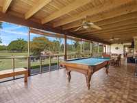 House 2614149054