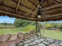 House 2614149104