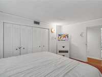 House 2610490344
