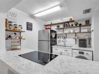 House 2610490334