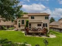House 2612561517