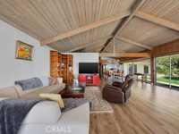 House 2643863374