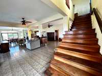 House 2616239747