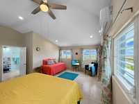 House 2661647373