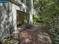 House 2622745126