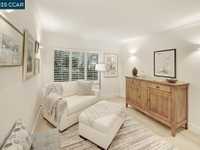 House 2622745142