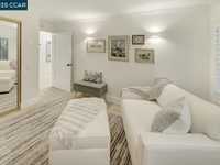 House 2622745147