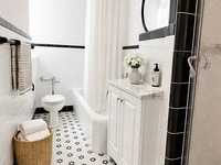 House 2951210758