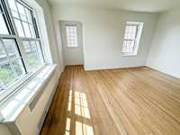 House 2639030747