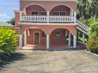 House 2640232984