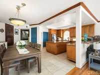 House 2653173241