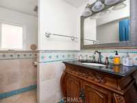 House 2653173270