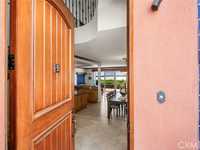 House 2653173212