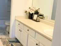 House 2641944954