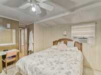 House 2645234389