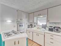 House 2645234374