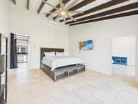 House 2756682825