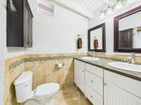 House 2756682878