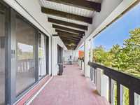 House 2756682918